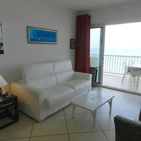 Apartamento Le Lavandou, 2 Pieces, 4 Personnes - Fr-1-251-616
